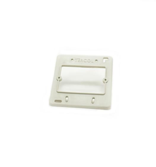 Compra tapa plastica flush para conexiones TPL2X4, productos industriales y electricos en Edemco Colombia, insumos electricos